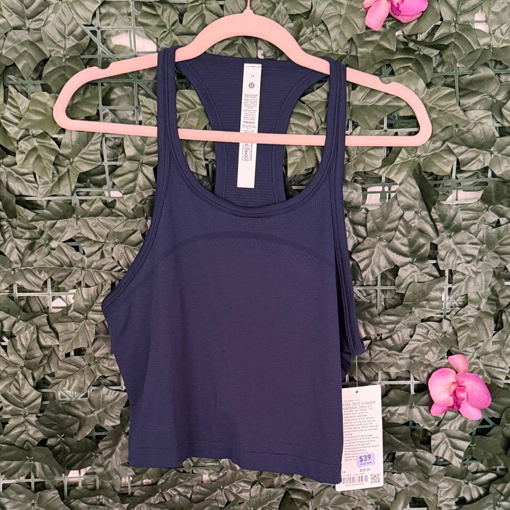 NWT Swiftly Tech Cropped Racerback Tank Size 14